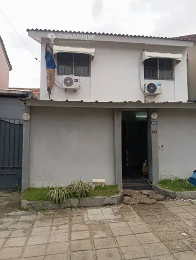 Villa duplex 4 pièces avec garage — Bingerville Feh Kesse